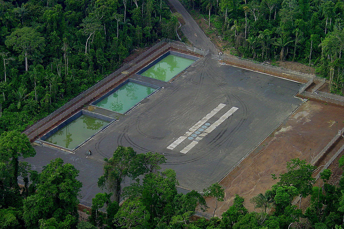 CONSTRUCCIÓN CAMINO Y PLANCHADA POZO SAL-16
